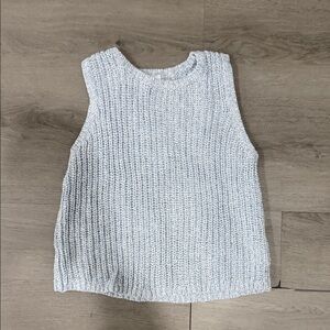 Old Navy Light Gray Knit Tank Top